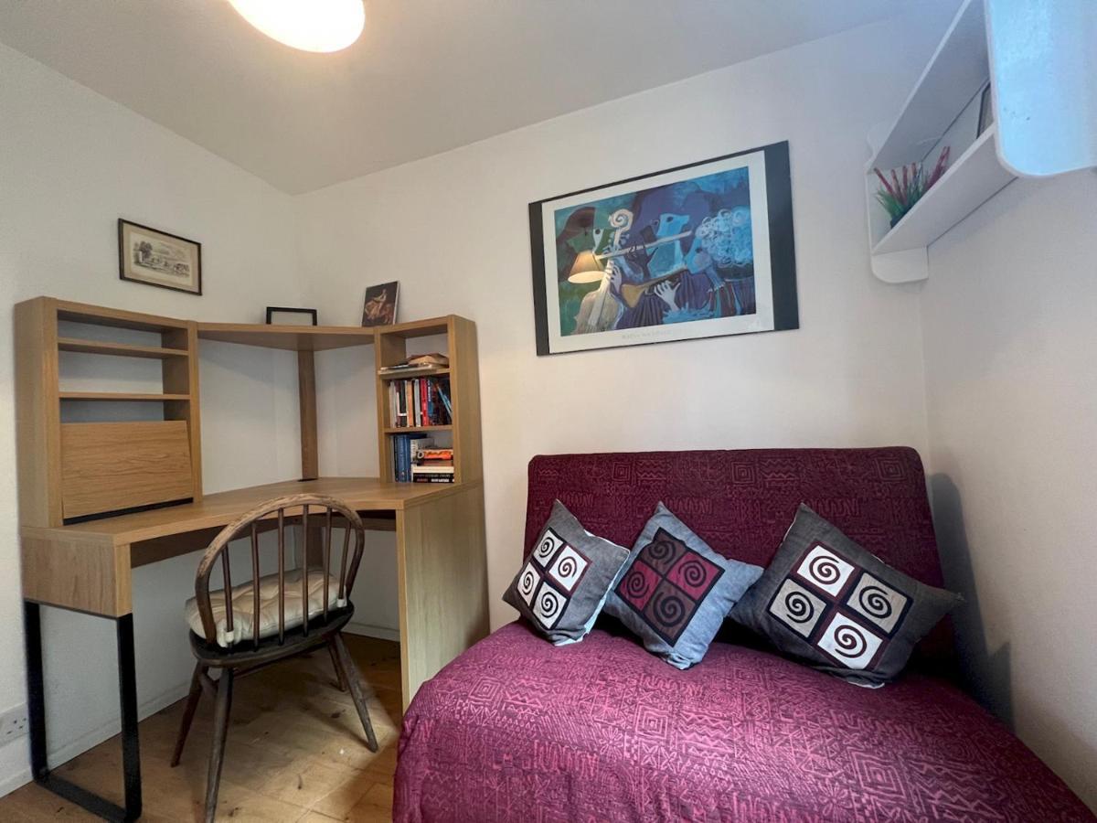 Pass The Keys 64 Church Street Characterful 2-Bed Cottage In The Heart Of Town Kingsbridge  Eksteriør bilde