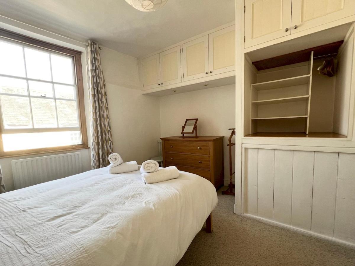 Pass The Keys 64 Church Street Characterful 2-Bed Cottage In The Heart Of Town Kingsbridge  Eksteriør bilde