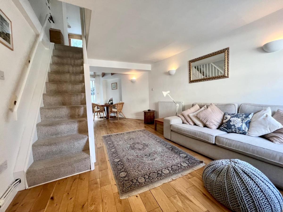 Pass The Keys 64 Church Street Characterful 2-Bed Cottage In The Heart Of Town Kingsbridge  Eksteriør bilde